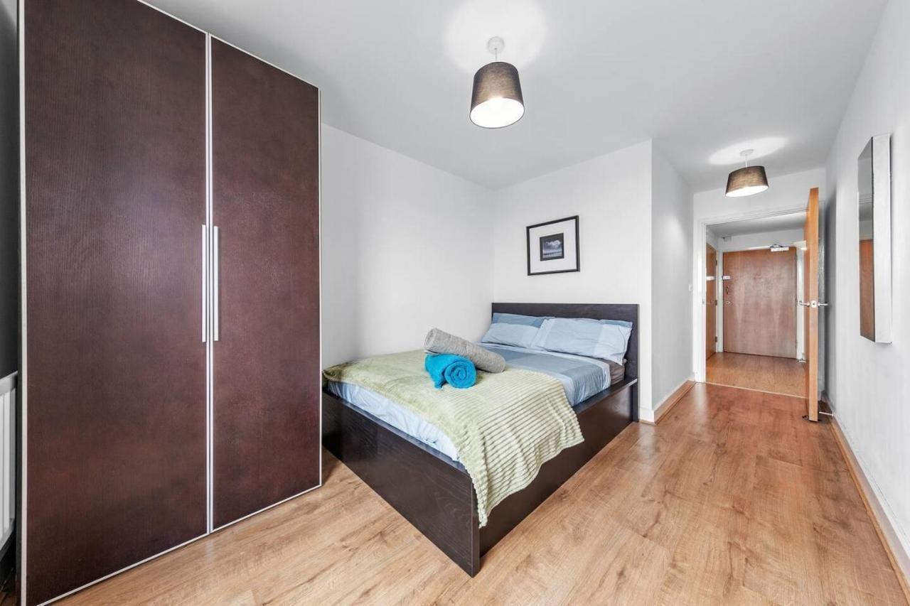 Lovely & Cosy 2 Beds London Skyline View المظهر الخارجي الصورة